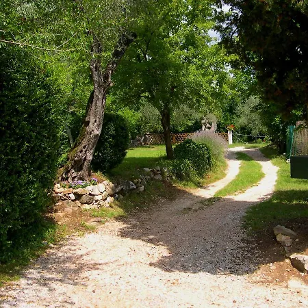 Domaine Du Parais Отель типа 
